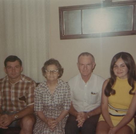 Lester Ray Robins - Photo 42