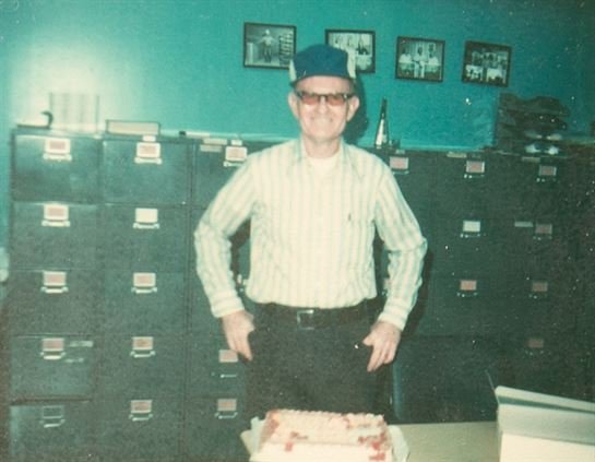 Lester Ray Robins - Photo 57