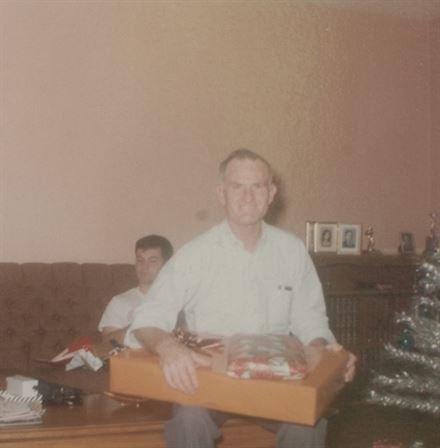 Lester Ray Robins - Photo 72