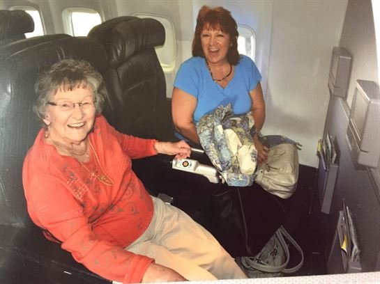 Laura Alice Hughes Clary - Photo 11