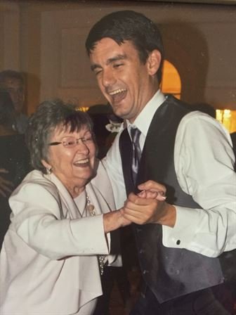 Laura Alice Hughes Clary - Photo 13