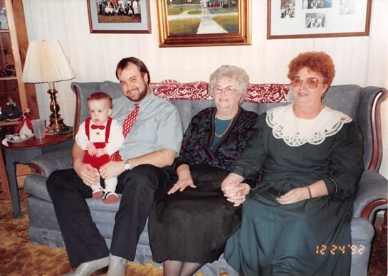 Juanita Perry - Photo 54