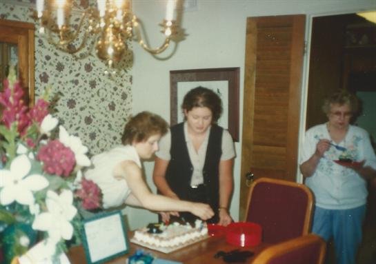 Joyce Poche' Bernard - Photo 4