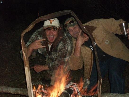 Johnny Leslie Barton - Photo 2