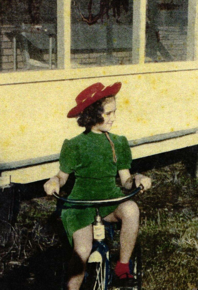 Wanda Mae Ellis - Photo 103