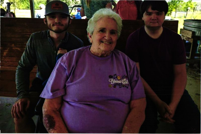 Wanda Mae Ellis - Photo 145