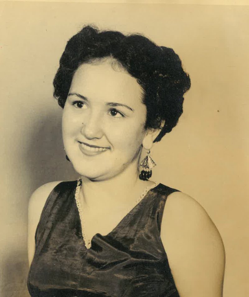 Wanda Mae Ellis - Photo 193