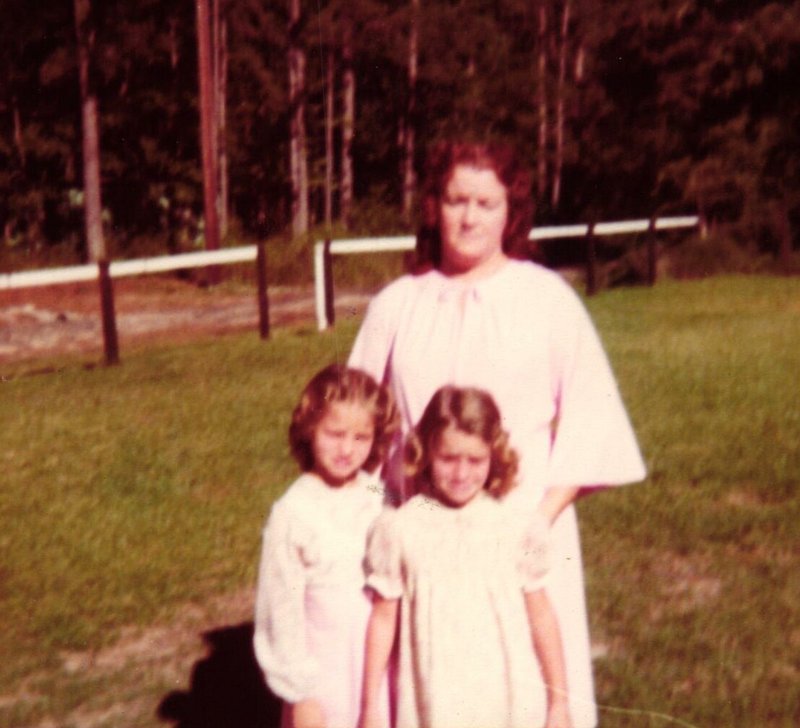 Ruth Lynell Sterling - Photo 8