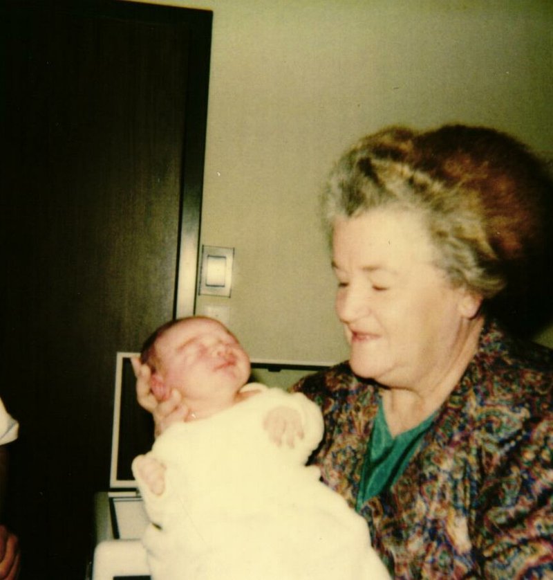 Ruth Lynell Sterling - Photo 90