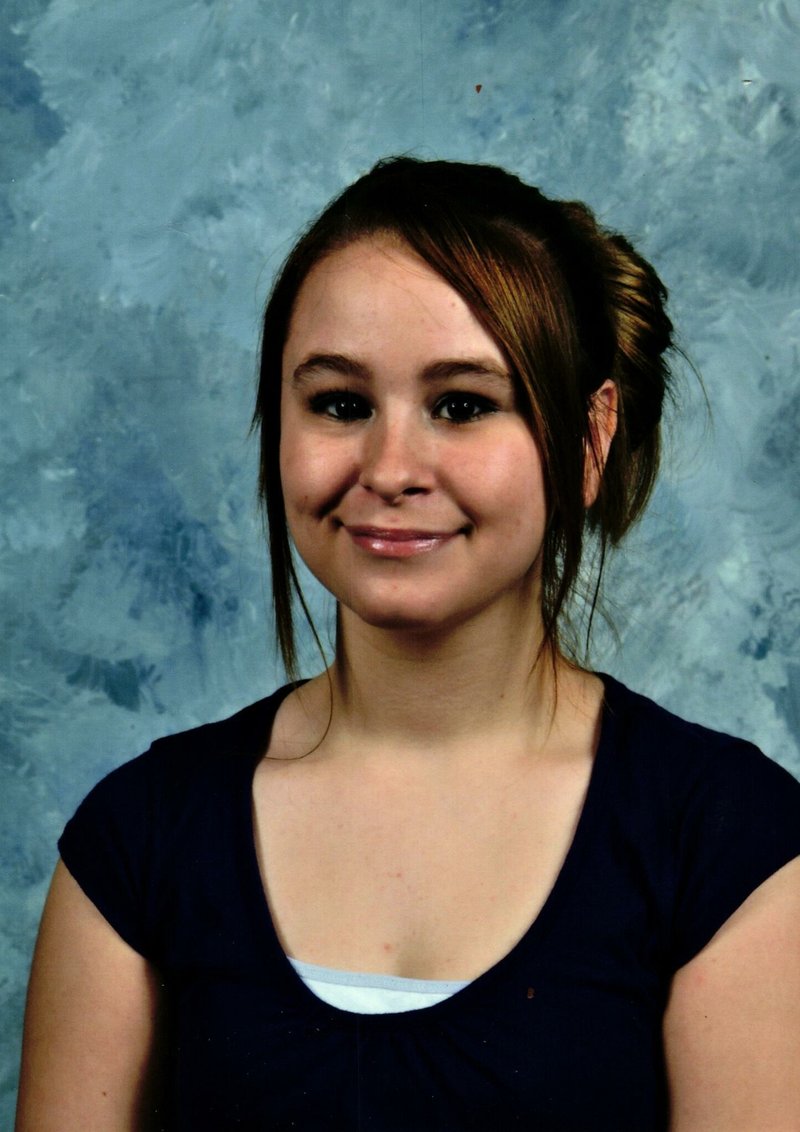 Ruth Lynell Sterling - Photo 97