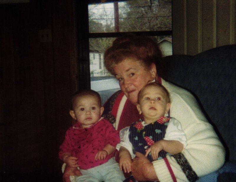 Ruth Lynell Sterling - Photo 105