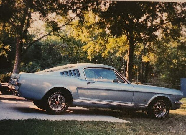 Robert "Bobby" Moore - Photo 28