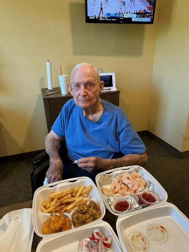 Robert "Bobby" Moore - Photo 29