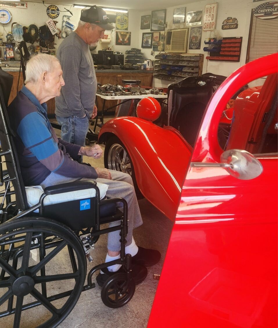 Robert "Bobby" Moore — photo 38