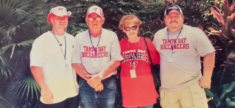 William "Kim" Bryant - Photo 2