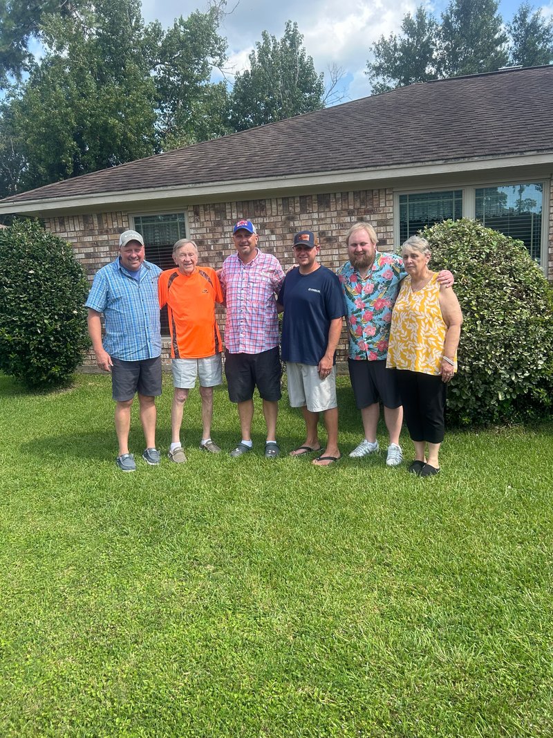 Dennis Leonard Cerkiewicz - Photo 22