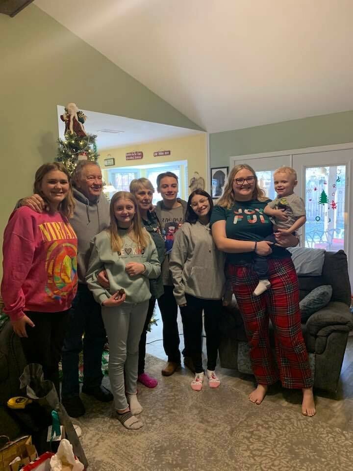 Dennis Leonard Cerkiewicz - Photo 42