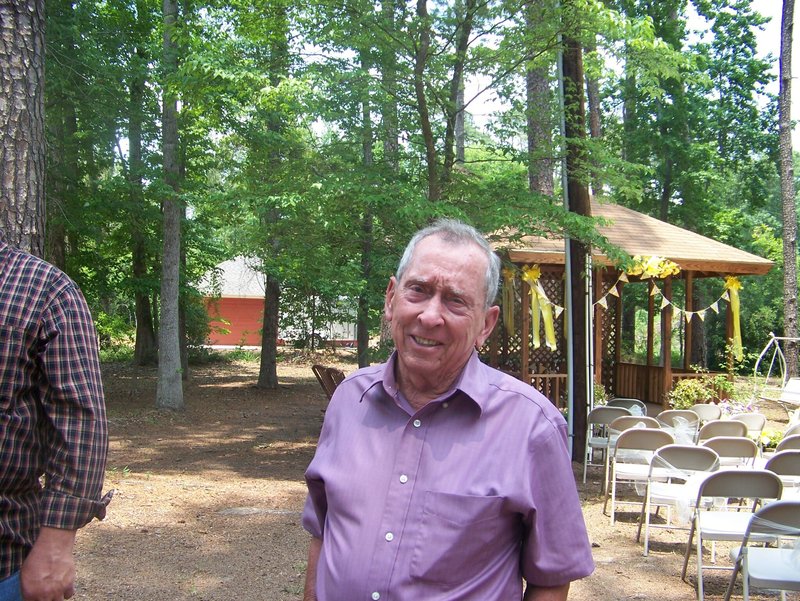 Oscar Edward Dixon - Photo 26