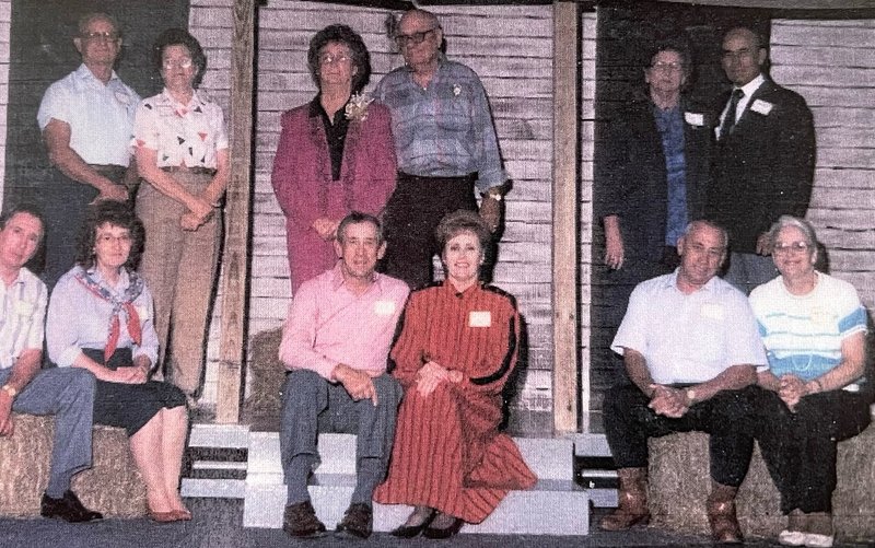 Oscar Edward Dixon - Photo 39