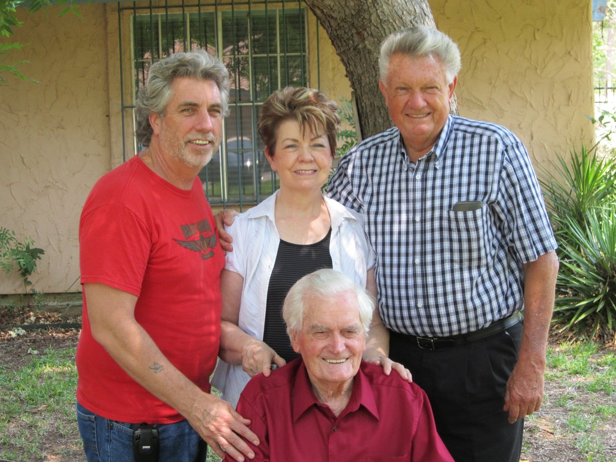 John Ellis Murdock, Jr. — photo 10