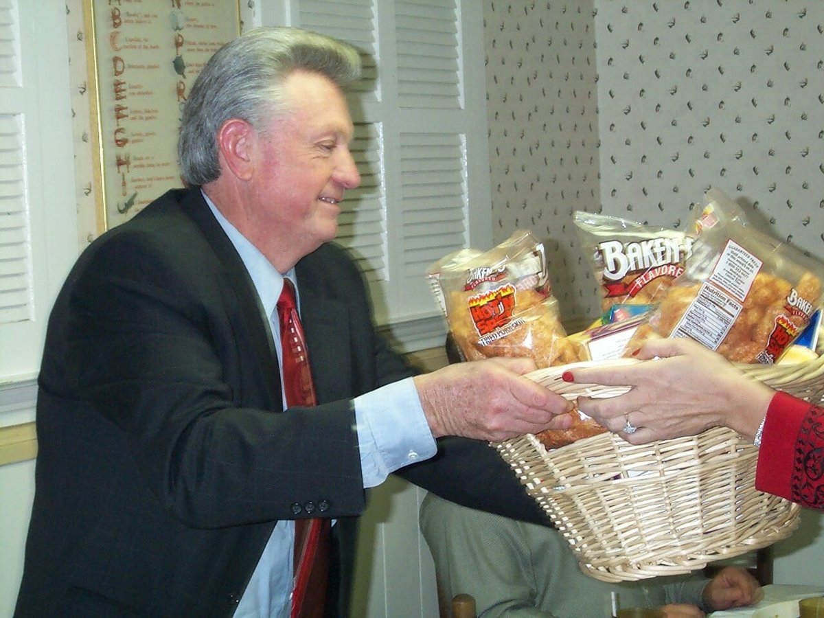 John Ellis Murdock, Jr. — photo 89