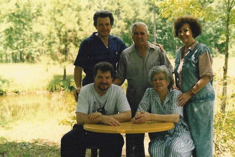 John Ellis Murdock, Jr. - Photo 129