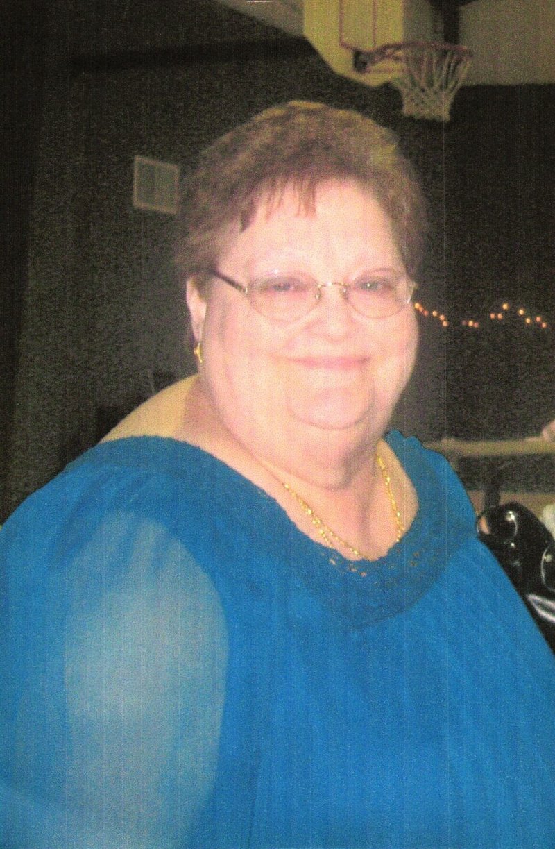 Janet Lee Hebert - Photo 3