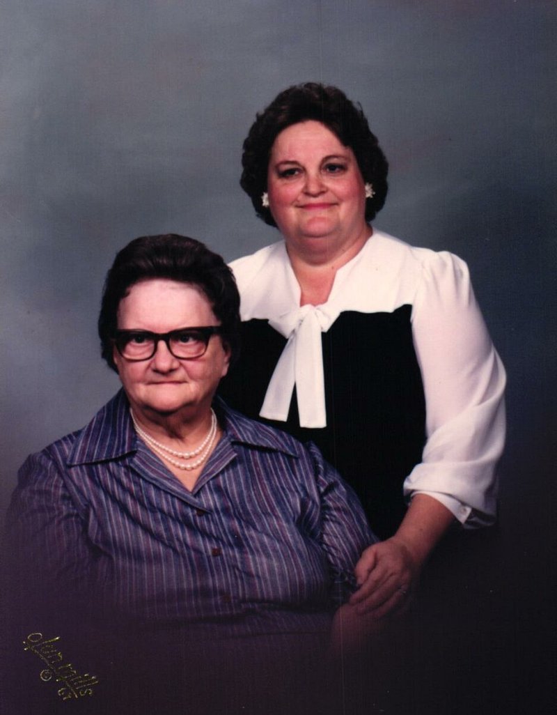 Janet Lee Hebert - Photo 8