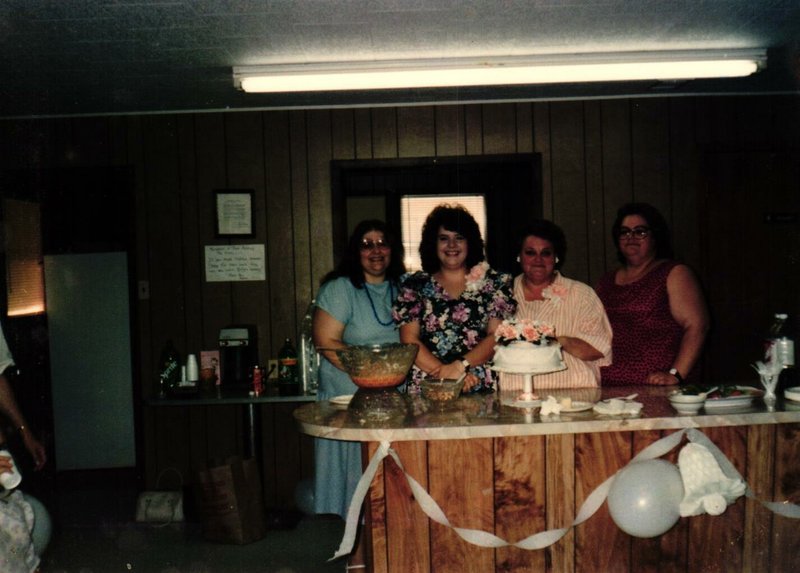 Janet Lee Hebert - Photo 13