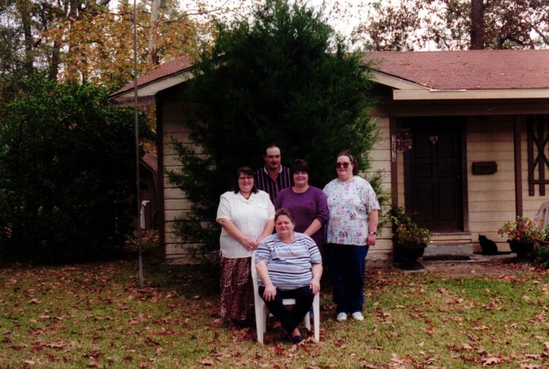 Janet Lee Hebert - Photo 41