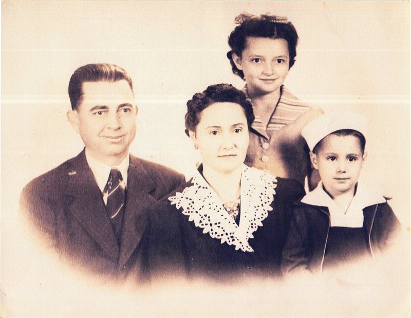 Billy Ray and Genell Torbett - Photo 8