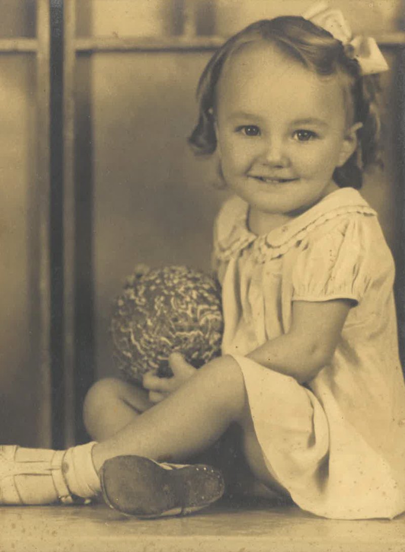 Beth Welch - Photo 22