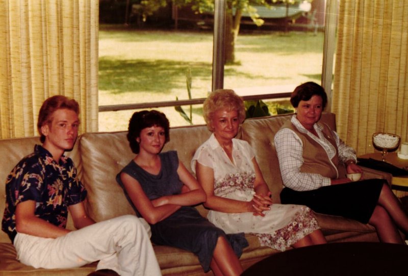 Beth Welch - Photo 27