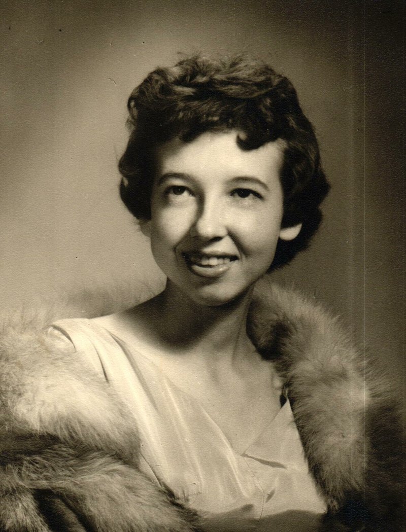 Joyce Victoria Burton - Photo 14