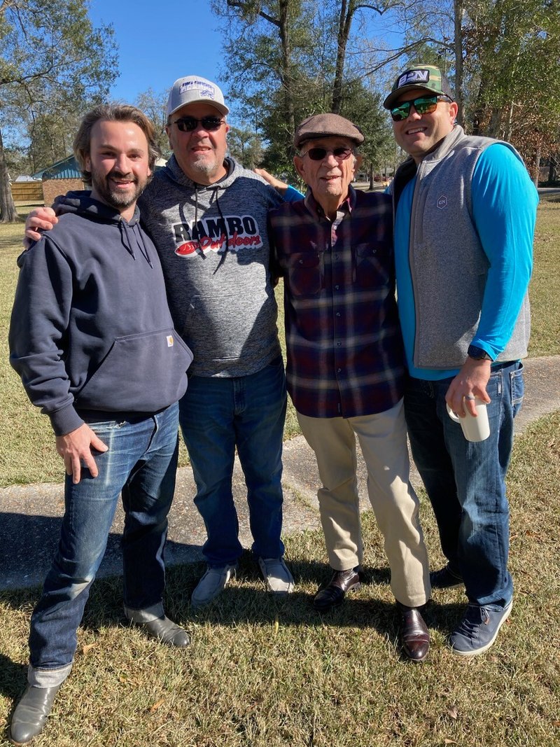 Joe R. Kelley - Photo 17