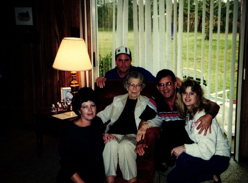 Joe R. Kelley - Photo 80