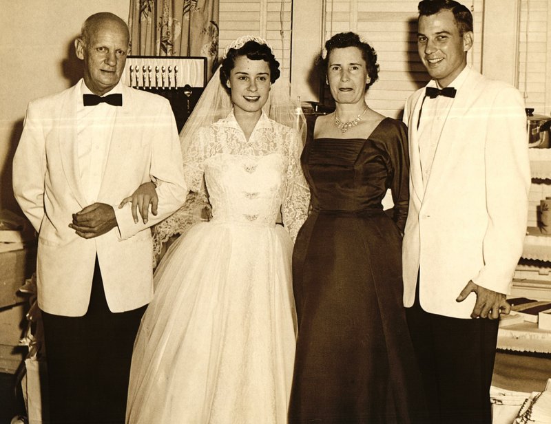 Anita Janeanne King - Photo 69