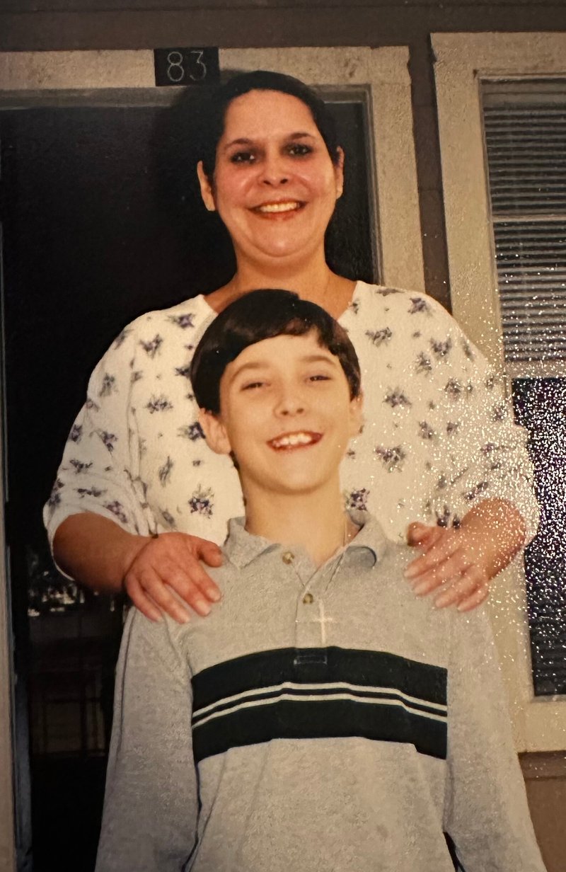 Ann Gonzales - Photo 10