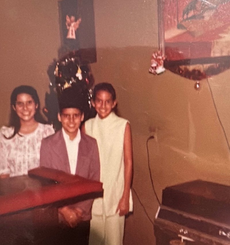 Ann Gonzales - Photo 22