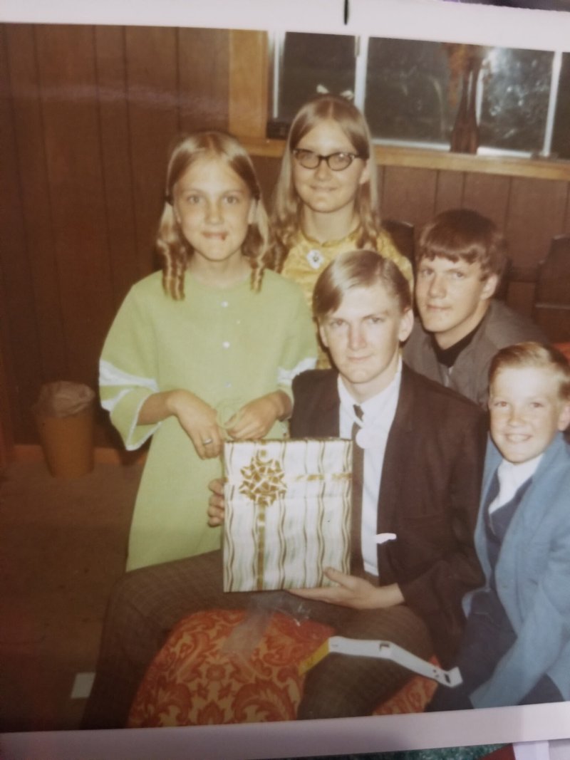 Helen Louise Hembd - Photo 22