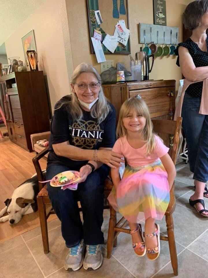 Helen Louise Hembd - Photo 76