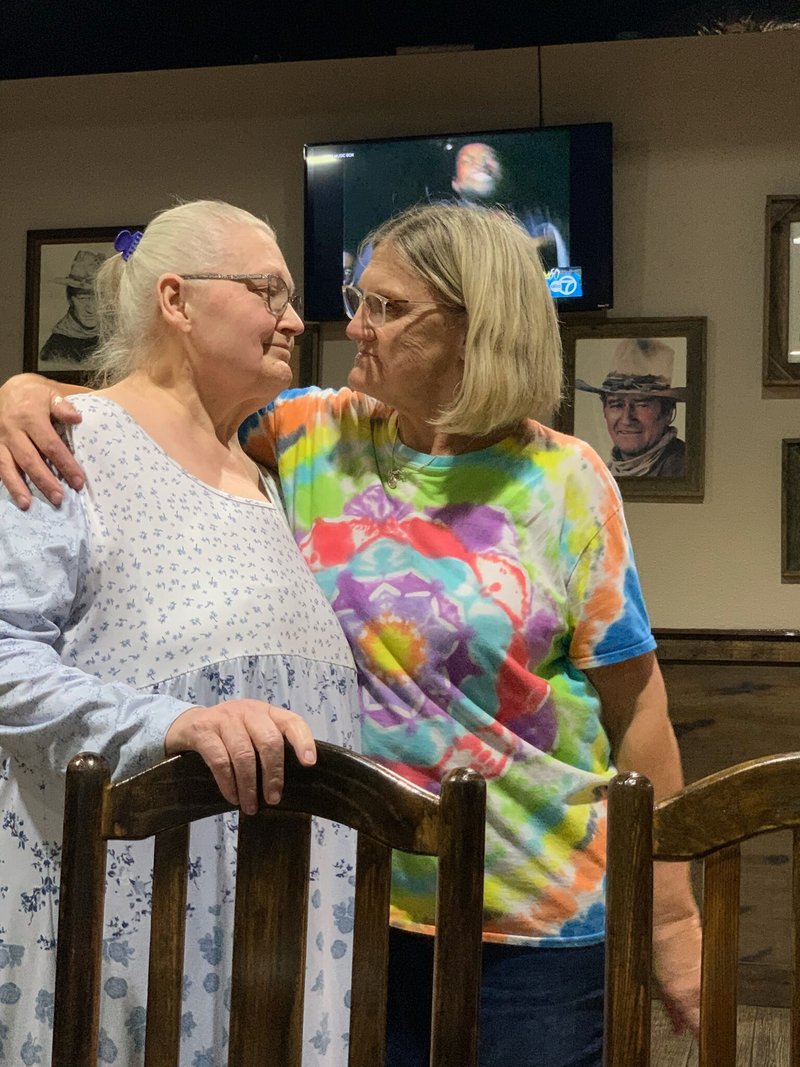 Helen Louise Hembd - Photo 112