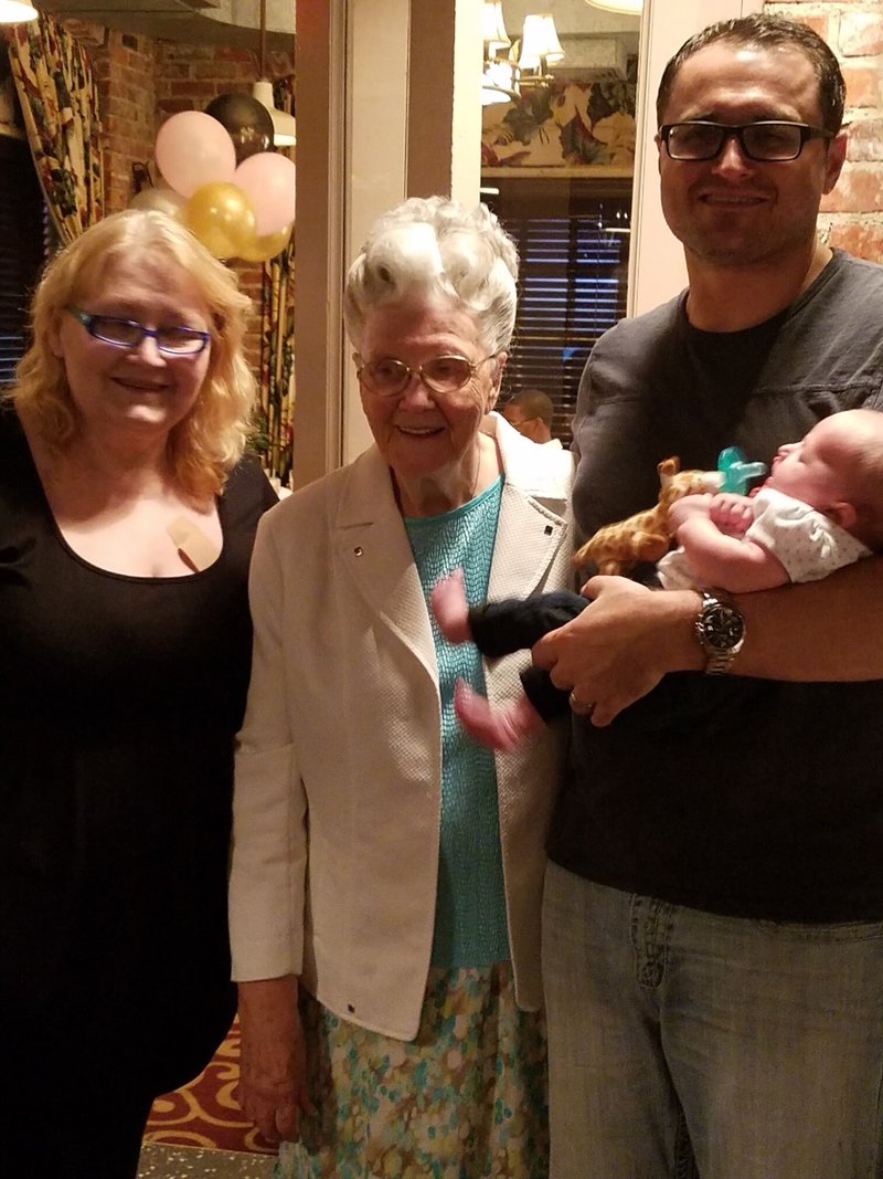 Helen Louise Hembd - Photo 118