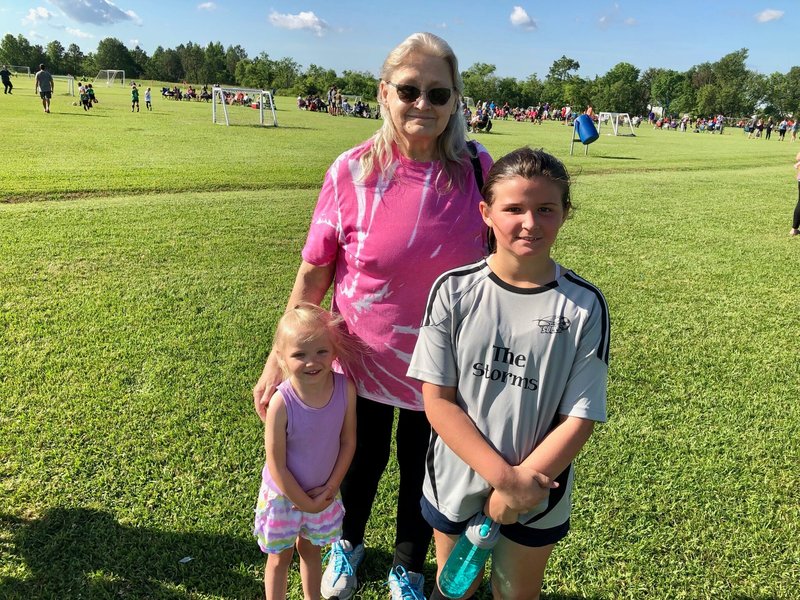 Helen Louise Hembd - Photo 132