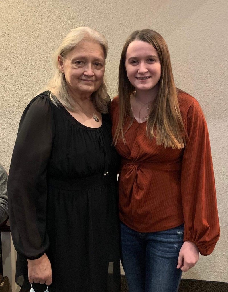 Helen Louise Hembd - Photo 139