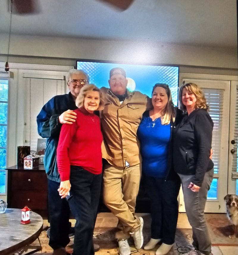 Bradford B Lanthier - Photo 3