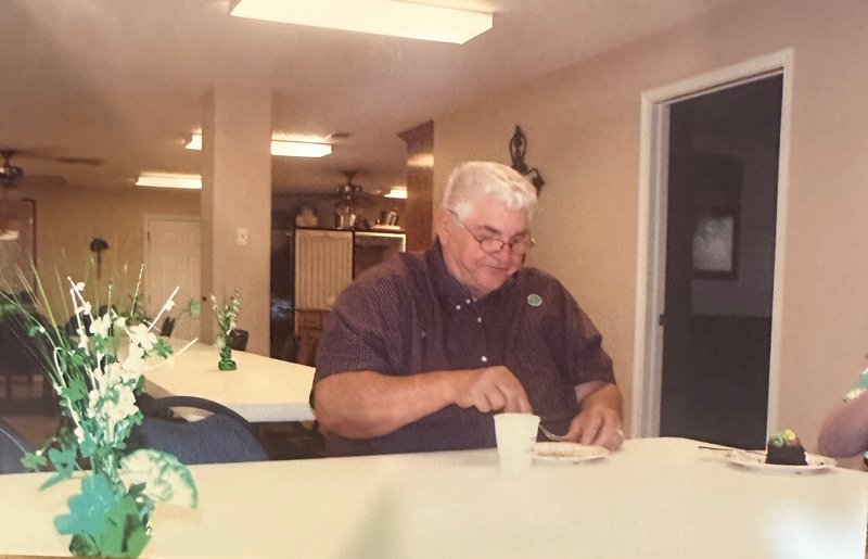 Bradford B Lanthier - Photo 18