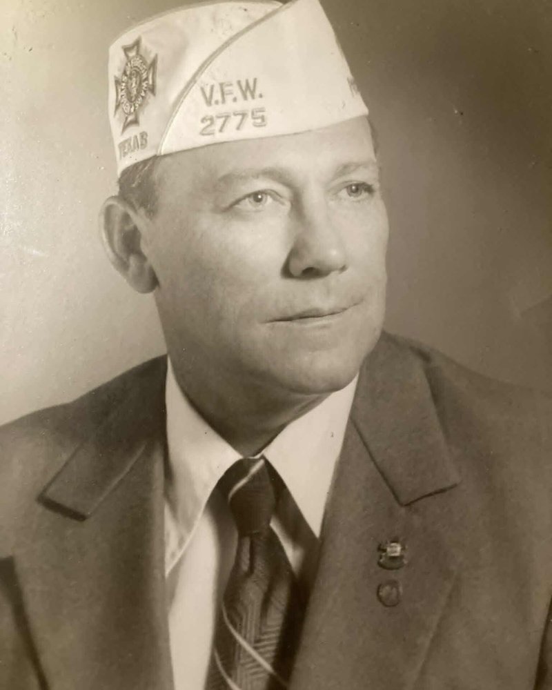 Joseph "Joe" Bergeron - Photo 2