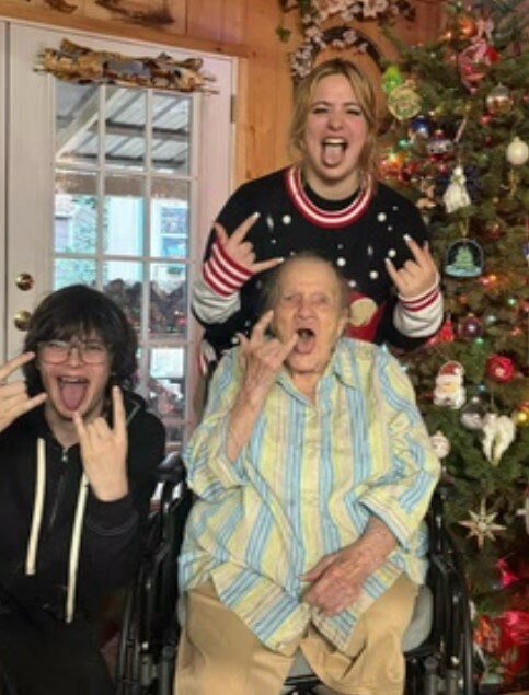 Katherine Iola Perry-Zirlott - Photo 123