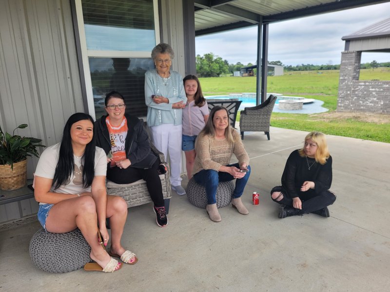 Kristi Burr - Photo 83